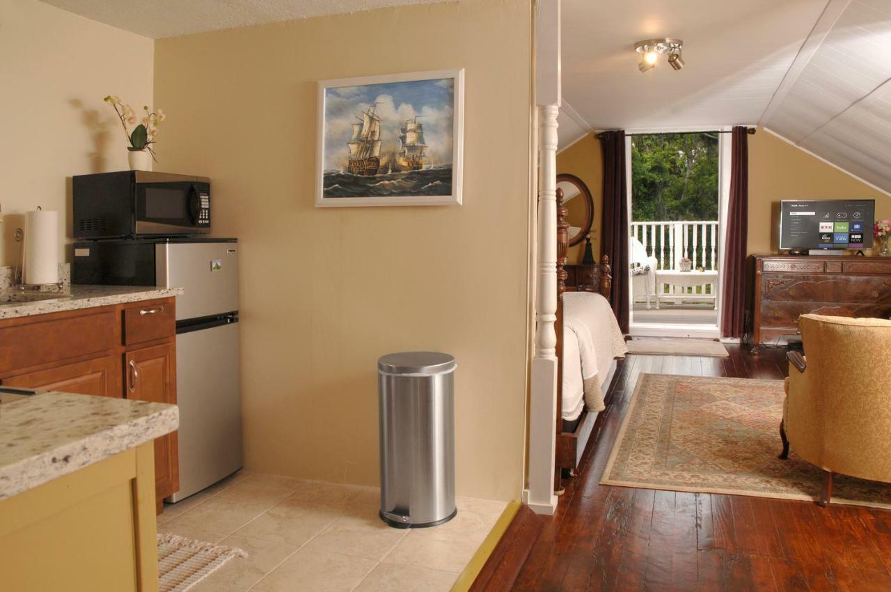 Victorian Luxury One Bedroom Apartment Сент-Огастин Экстерьер фото